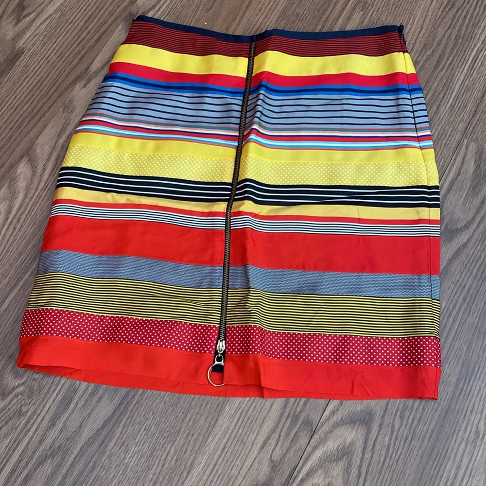 J. McLaughlin Multi Color Lined Skirt Patchwork Stripe Front Zip Size 8 USA Made